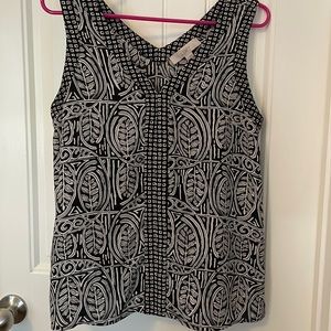 Black & White flowy LOFT sleeveless top